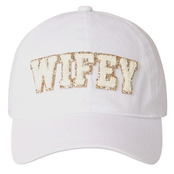 Howdy Darlin Hat Co Accessories - Wifey Puff Embroidery Dad Hat NWT